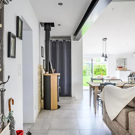 Holiday Home Grand Confort Proche Ocean By Interhome