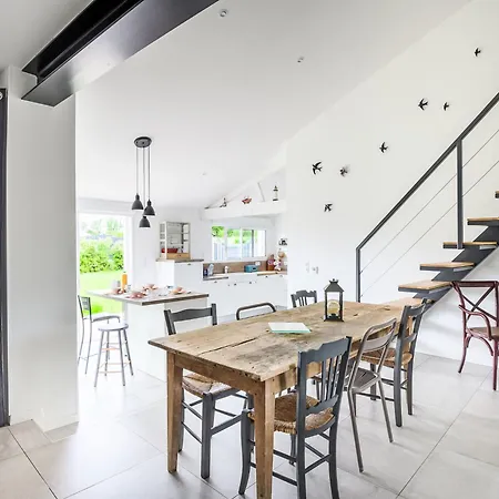 Holiday Home Grand Confort Proche Ocean By Interhome